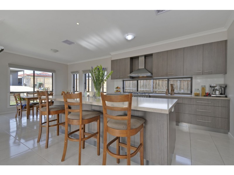 11 Discovery Boulevard, Moe VIC 3825