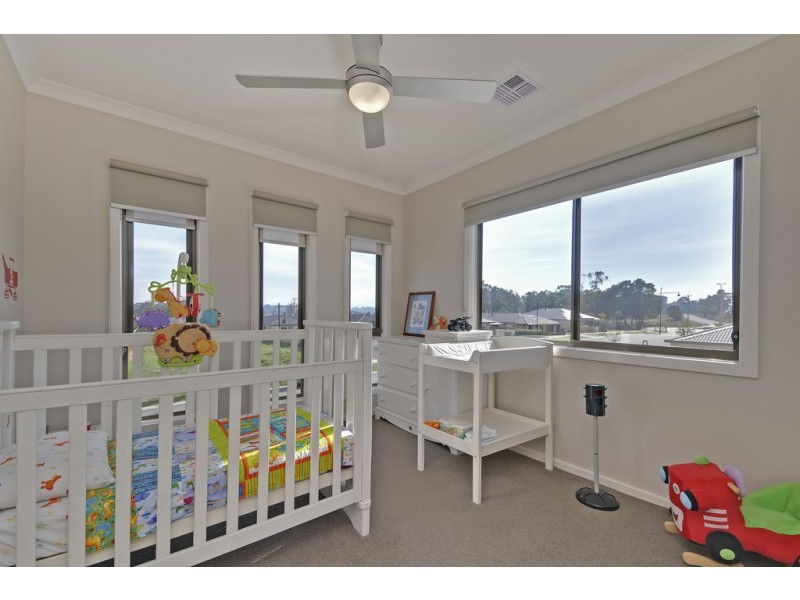 11 Discovery Boulevard, Moe VIC 3825