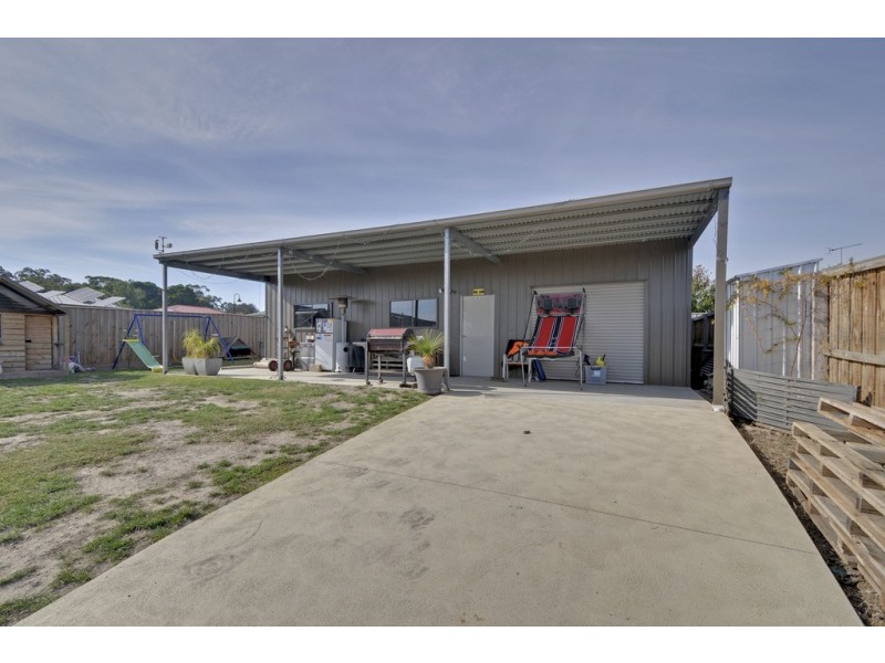 11 Discovery Boulevard, Moe VIC 3825