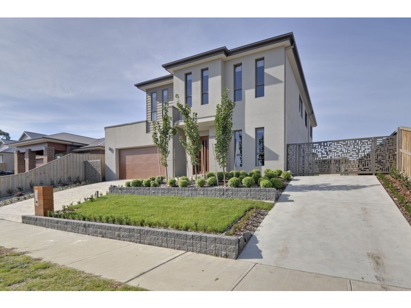 11 Discovery Boulevard, Moe VIC 3825