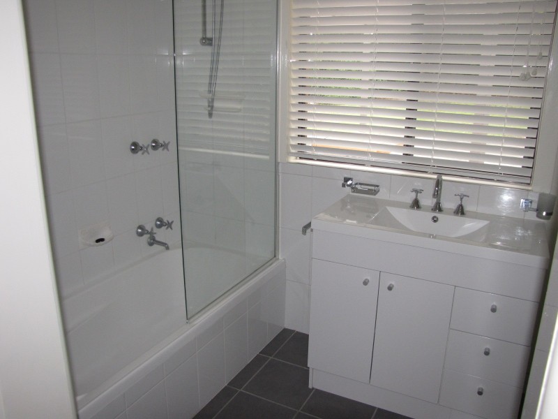 10 Murray Road, Newborough VIC 3825