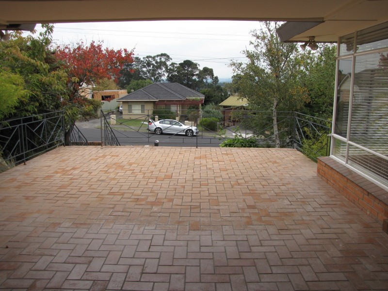 10 Murray Road, Newborough VIC 3825