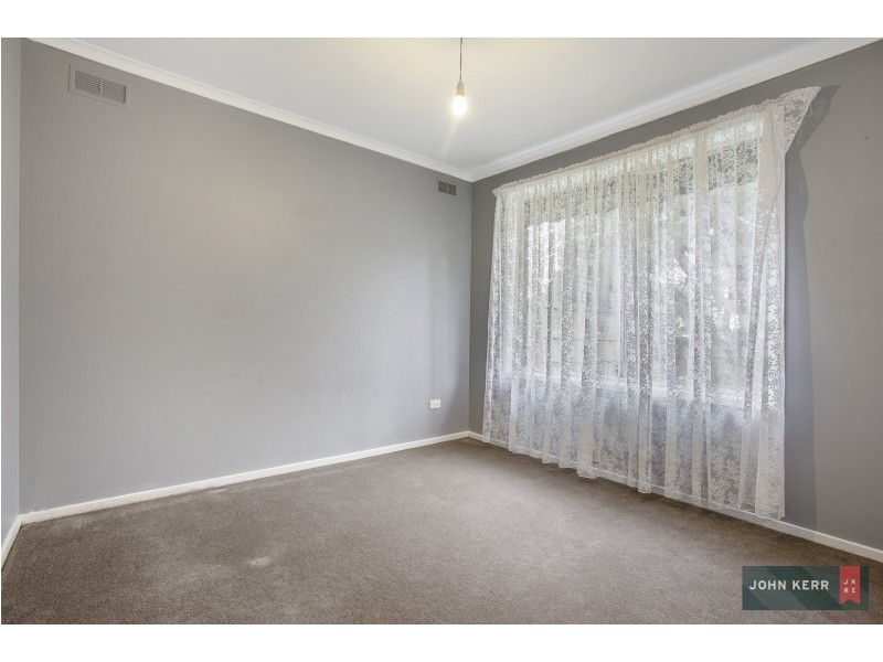 10 Abbott Street, Moe VIC 3825