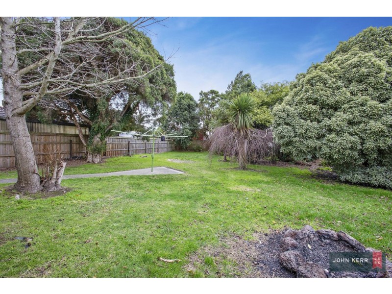 10 Abbott Street, Moe VIC 3825