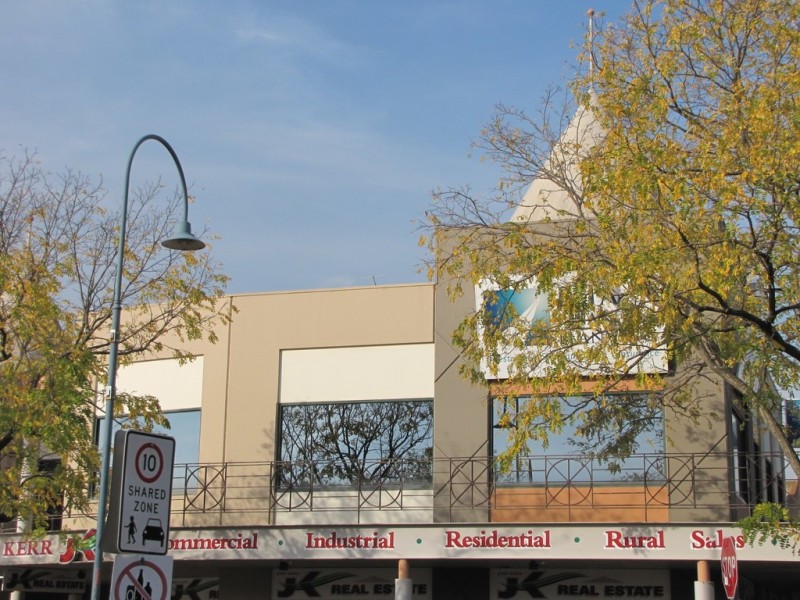 Unit 6,1F Moore Street, Moe VIC 3825