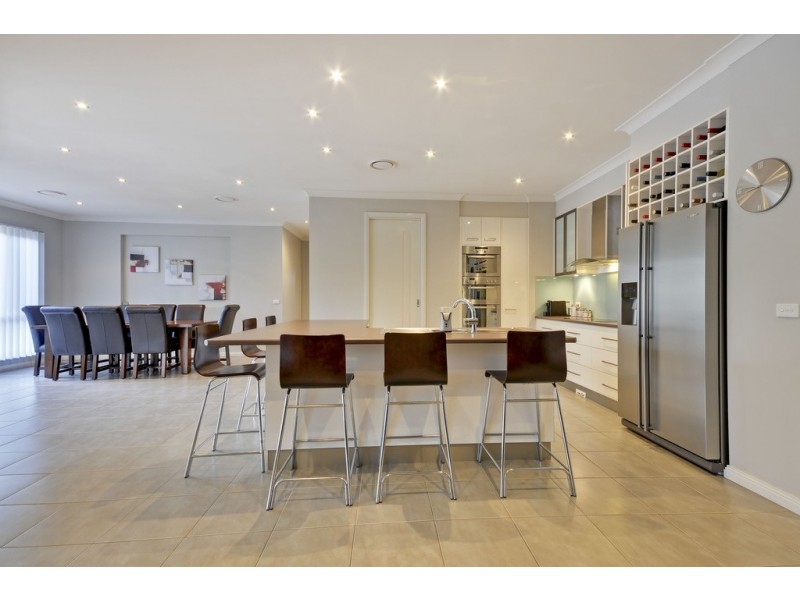 15 Leadbeater Mews, Newborough VIC 3825