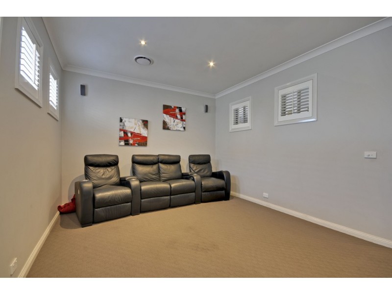 15 Leadbeater Mews, Newborough VIC 3825