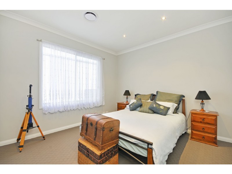 15 Leadbeater Mews, Newborough VIC 3825