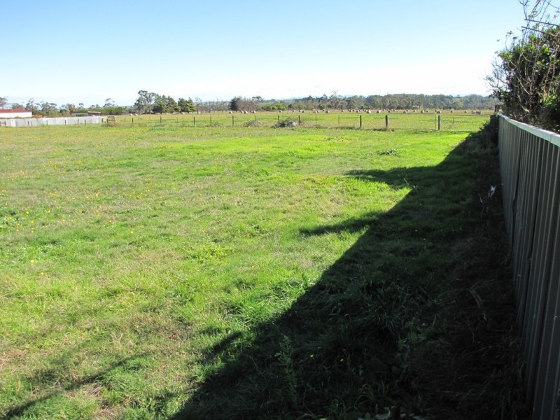 200 Waterloo Road, Moe VIC 3825