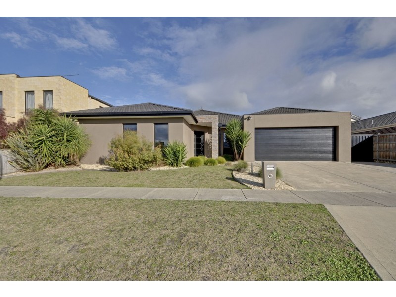 14 Copperhead Court, Newborough VIC 3825