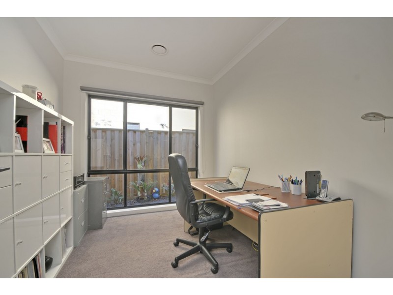 14 Copperhead Court, Newborough VIC 3825
