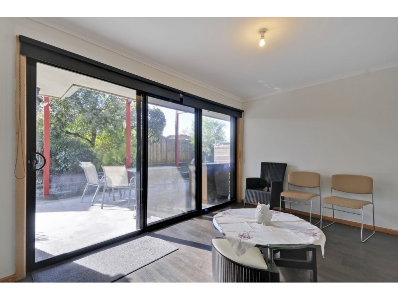 14 Smallburn Avenue, Newborough VIC 3825