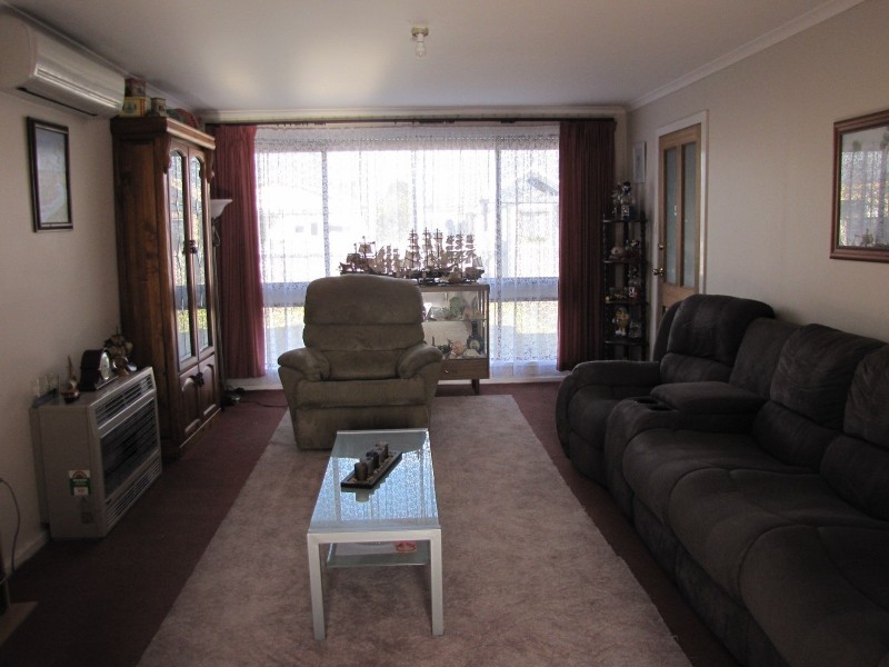 24 Thoresby Street, Newborough VIC 3825