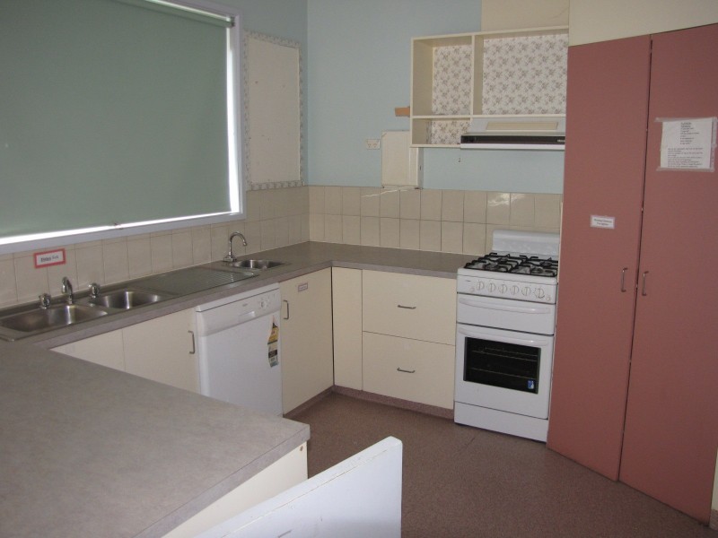 38 Fowler Street, Moe VIC 3825