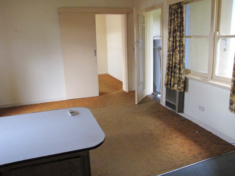 Units 1-3, 54 Moore Street, Moe VIC 3825