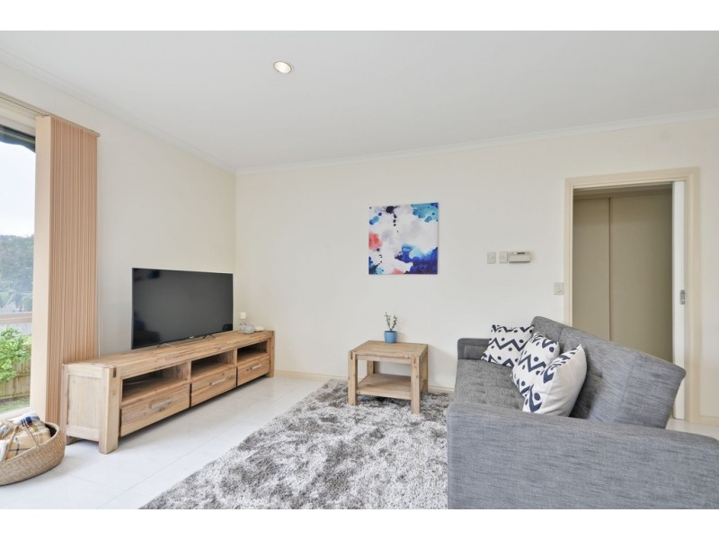 6 Libra Crescent, Moe VIC 3825