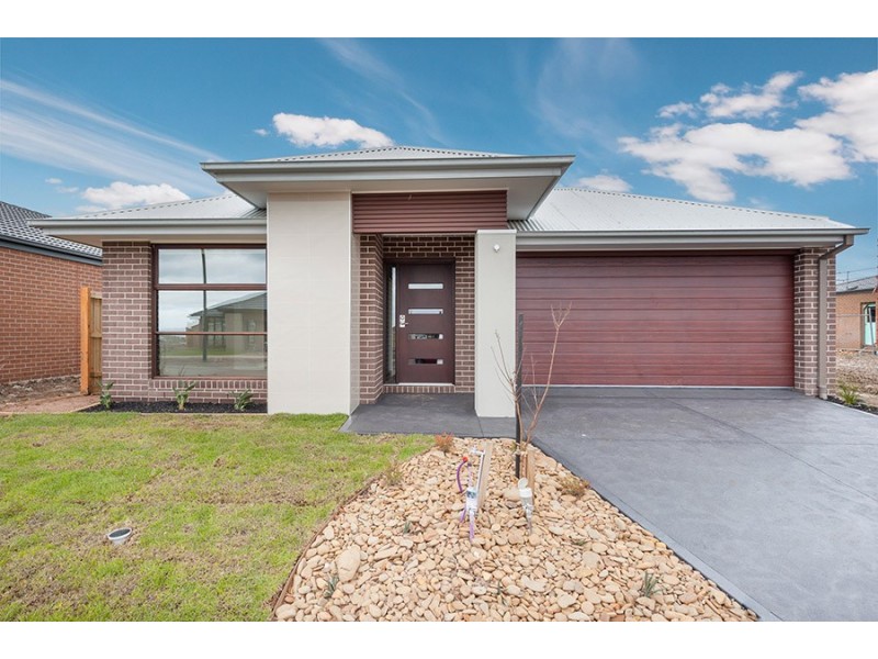 Lot 942 Oleander Parade, Mickleham VIC 3064