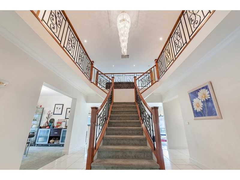 51 Tusmore Rise, Craigieburn VIC 3064