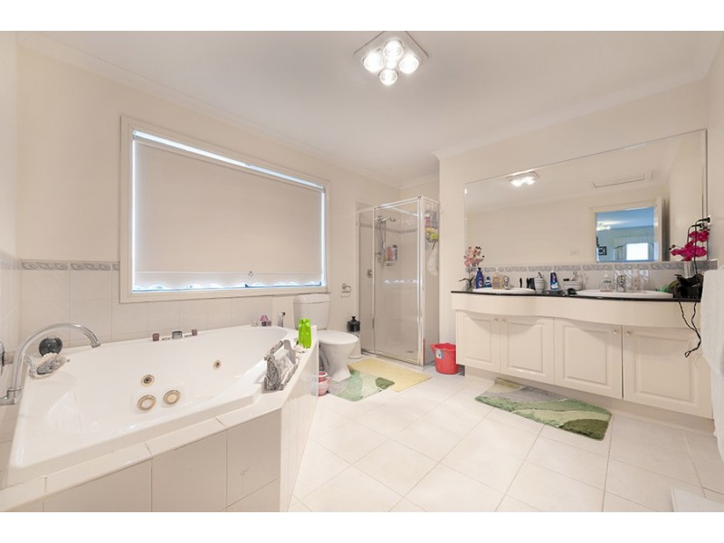 51 Tusmore Rise, Craigieburn VIC 3064