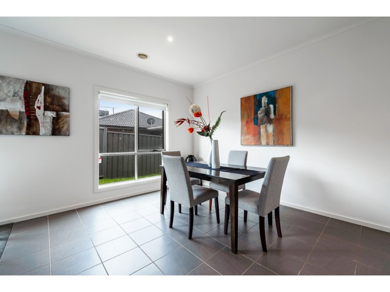 29 Mallacoota Way, Craigieburn VIC 3064