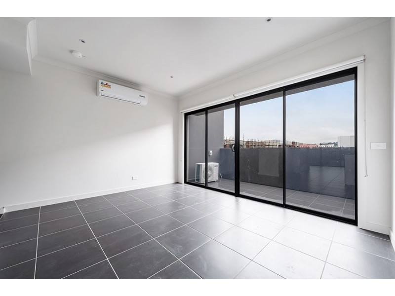 14 / 1 – 15 Beddison Road, Craigieburn VIC 3064