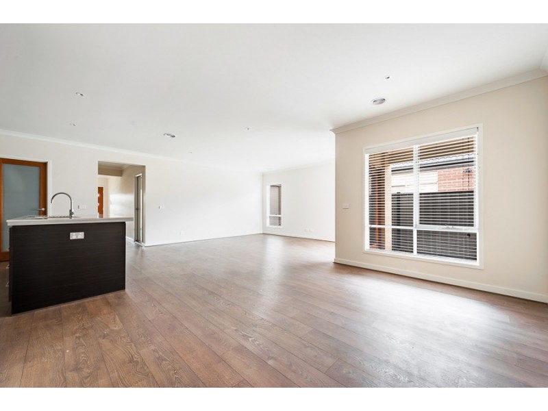 54 Bluebell Drive, Craigieburn VIC 3064