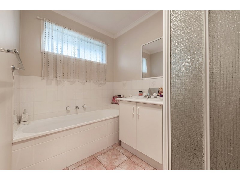 23 Jasmine Court, Meadow Heights VIC 3048