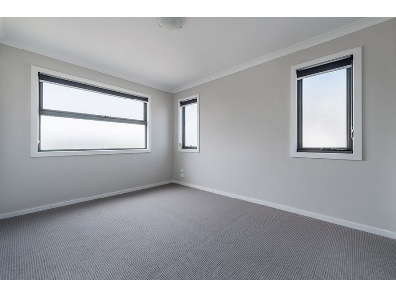 Unit 23/2-24 Hyde Park Avenue, Craigieburn VIC 3064