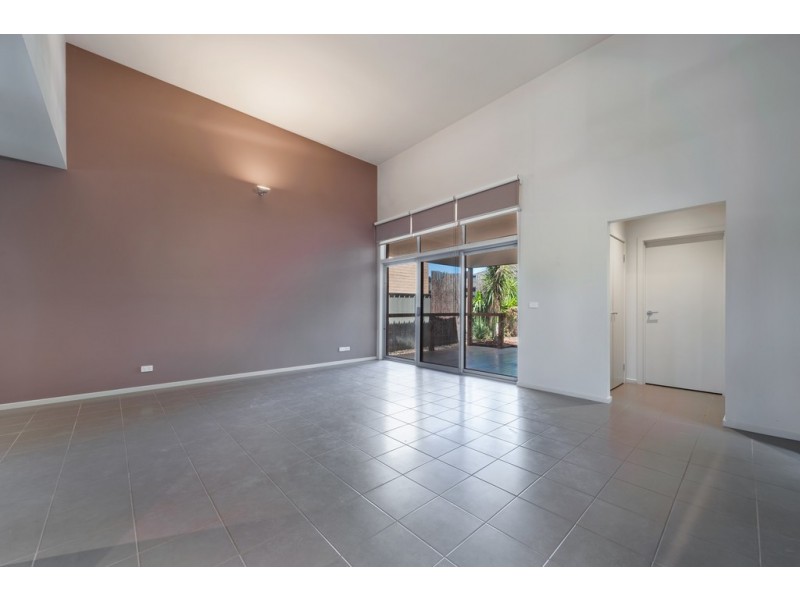 2 Bristow Lane, Craigieburn VIC 3064