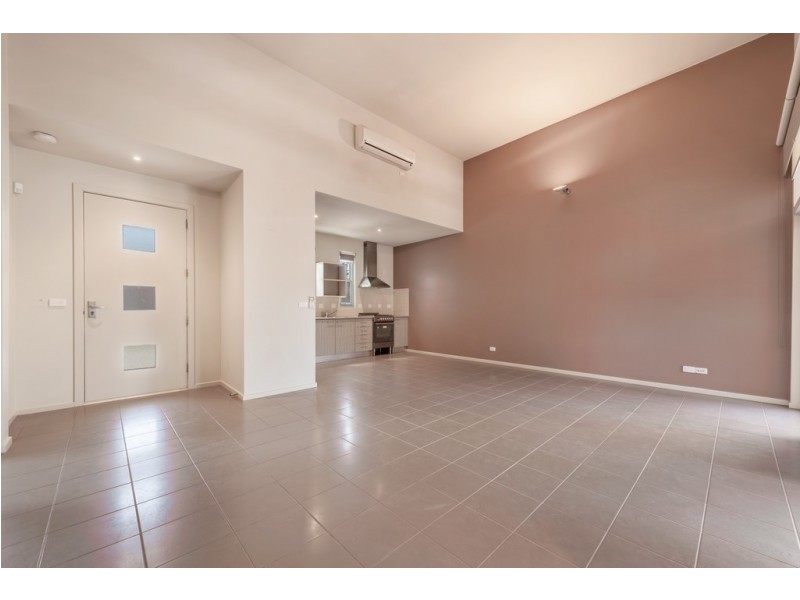 2 Bristow Lane, Craigieburn VIC 3064