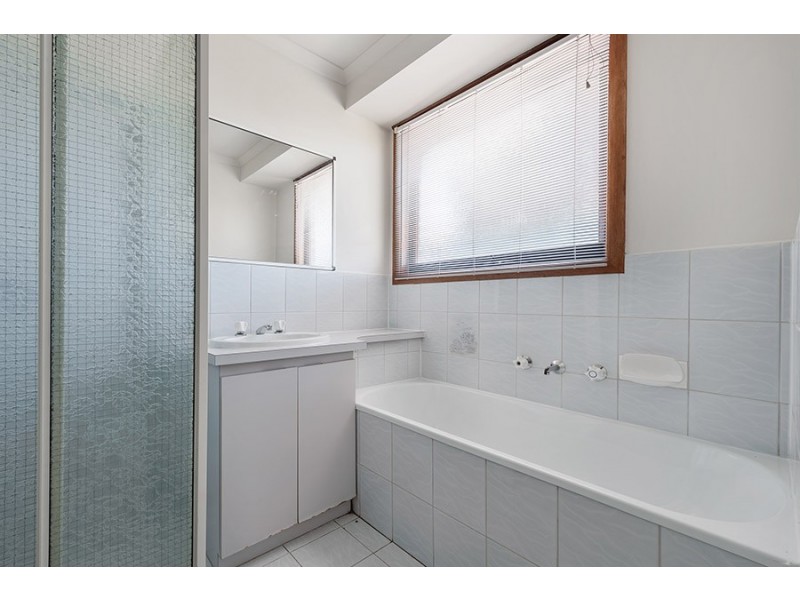 6 Silk Court, Epping VIC 3076