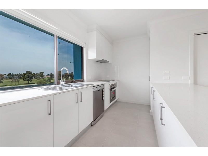 23/1-15 Beddison Road, Craigieburn VIC 3064
