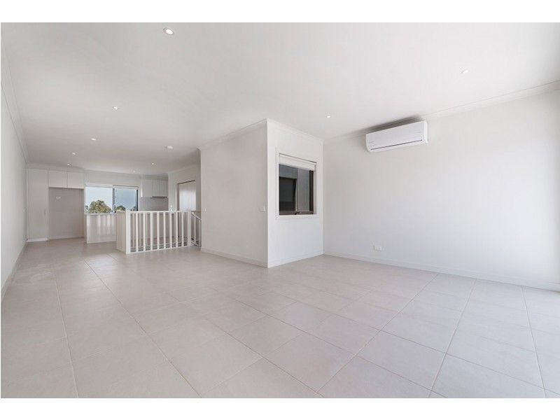 23/1-15 Beddison Road, Craigieburn VIC 3064
