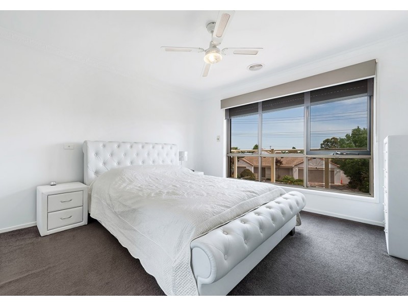 58 Gillingham Crescent, Craigieburn VIC 3064