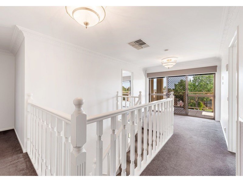 58 Gillingham Crescent, Craigieburn VIC 3064