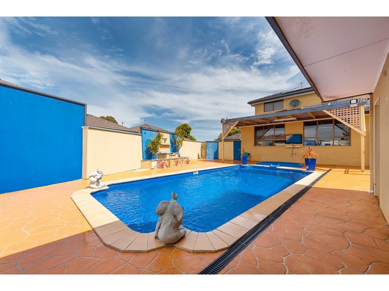 58 Gillingham Crescent, Craigieburn VIC 3064