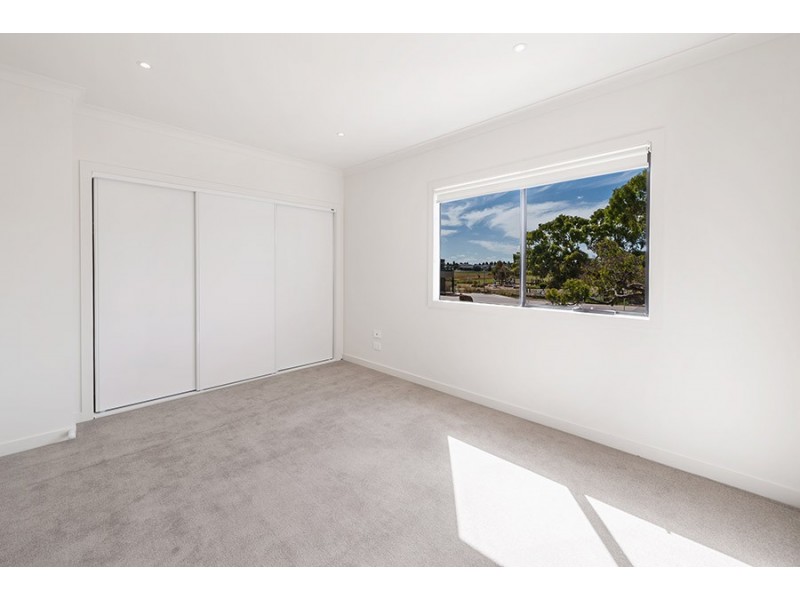 69/1-15 Beddison Road, Craigieburn VIC 3064