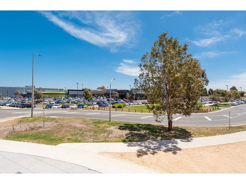115 / 64-66 Sahi Crescent, Roxburgh Park VIC 3064