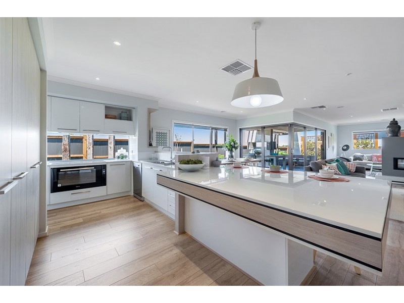 34 Destination Drive, Greenvale VIC 3059