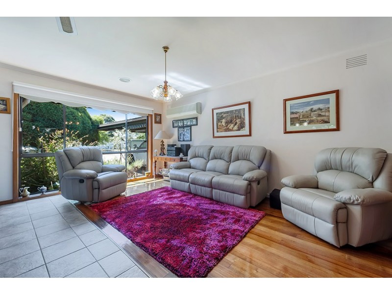 31 Craigieburn Road, Craigieburn VIC 3064