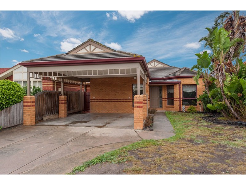 48 Reardon Crescent, Roxburgh Park VIC 3064