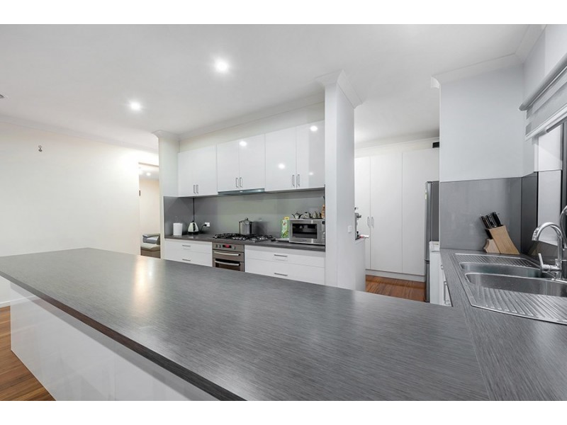 14 Bridgehaven Drive, Craigieburn VIC 3064
