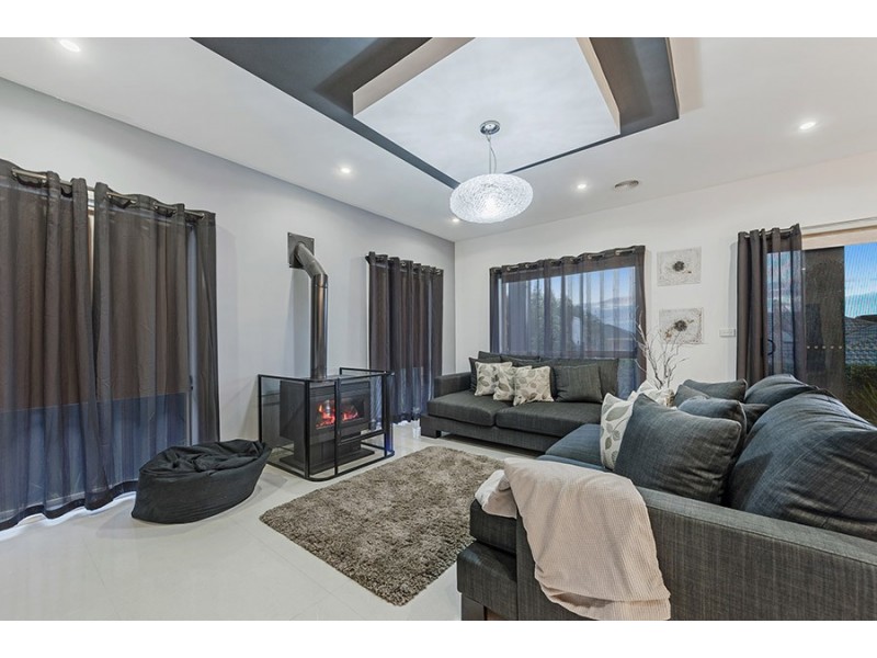 1 Cropton Rise, Craigieburn VIC 3064