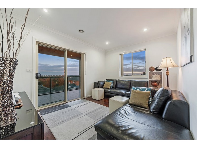 1 Cropton Rise, Craigieburn VIC 3064