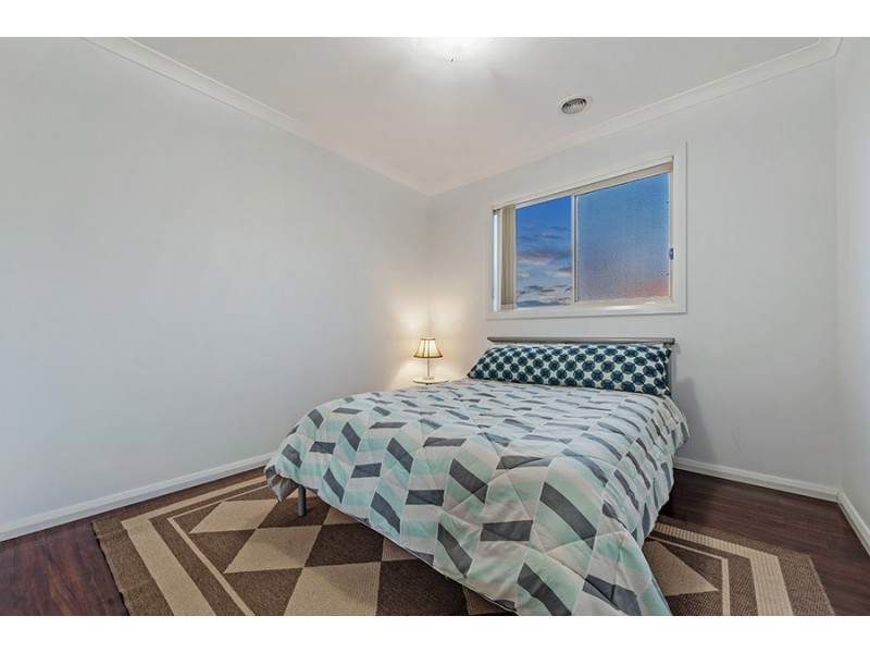 1 Cropton Rise, Craigieburn VIC 3064