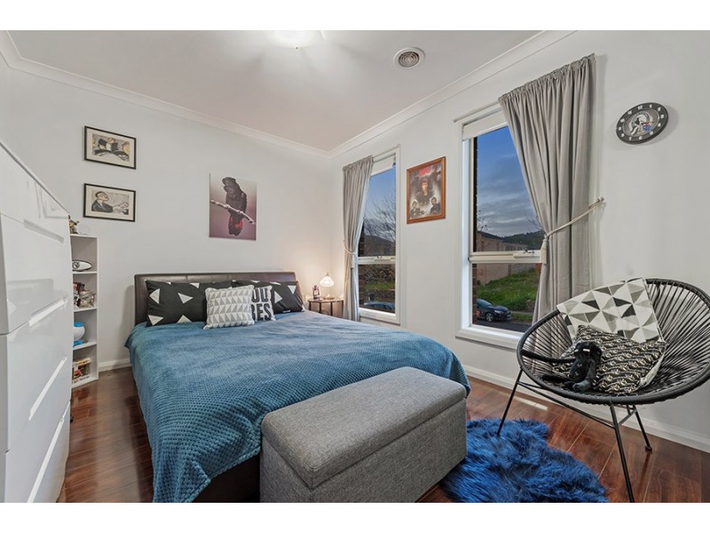 1 Cropton Rise, Craigieburn VIC 3064