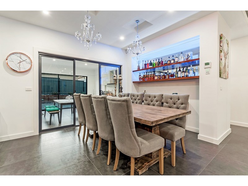 14 Milswyn Street, Craigieburn VIC 3064