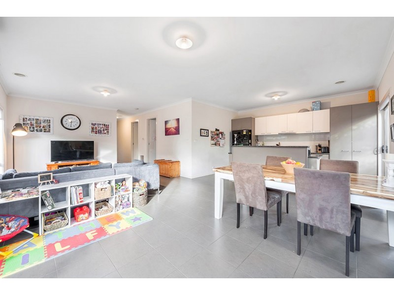 26 Riordan Crescent, Mernda VIC 3754