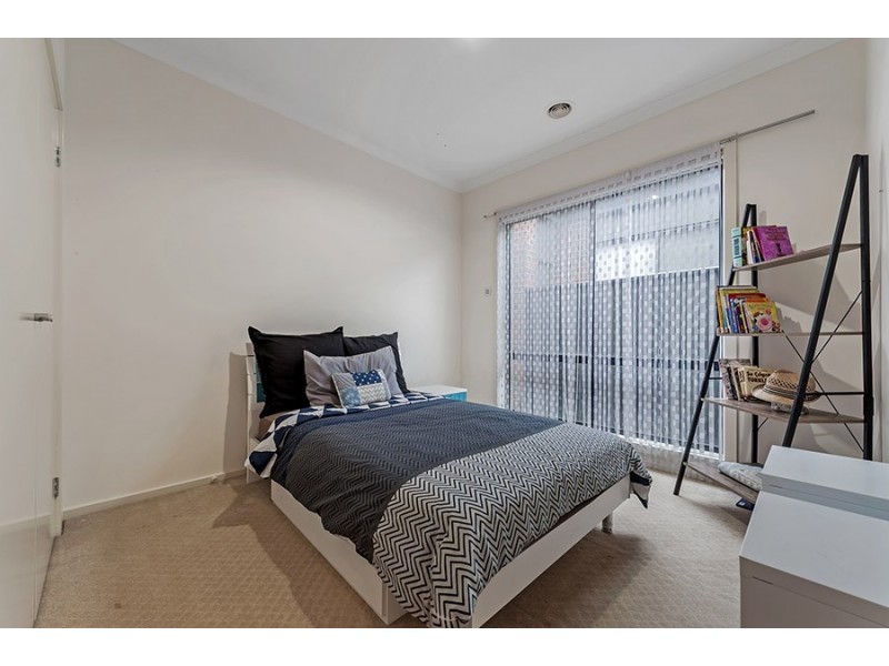 28 Brickwood Circuit, Craigieburn VIC 3064