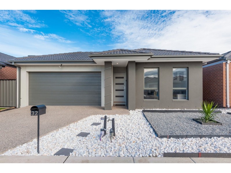 32 Travers Street, Craigieburn VIC 3064